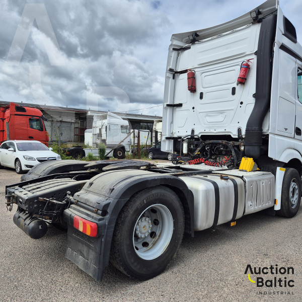 Mercedes-Benz Actros 1845 LS