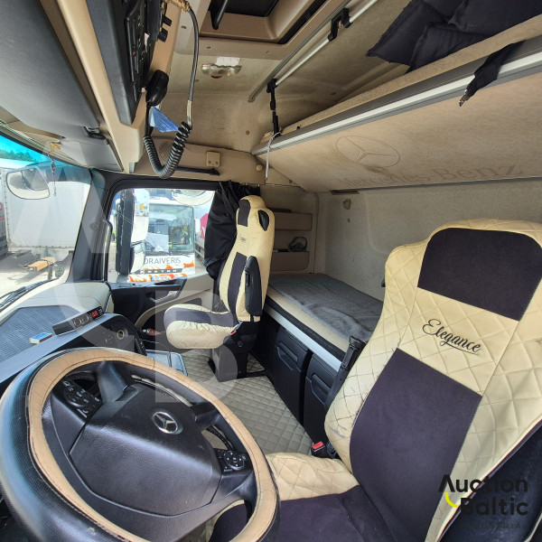 Mercedes-Benz Actros 1845 LS