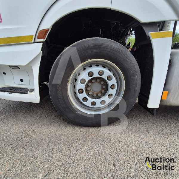 Mercedes-Benz Actros 1845 LS