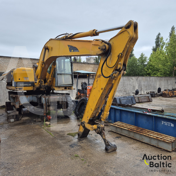 Caterpillar M 315