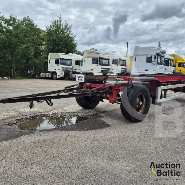 Brandt drawbar trailer