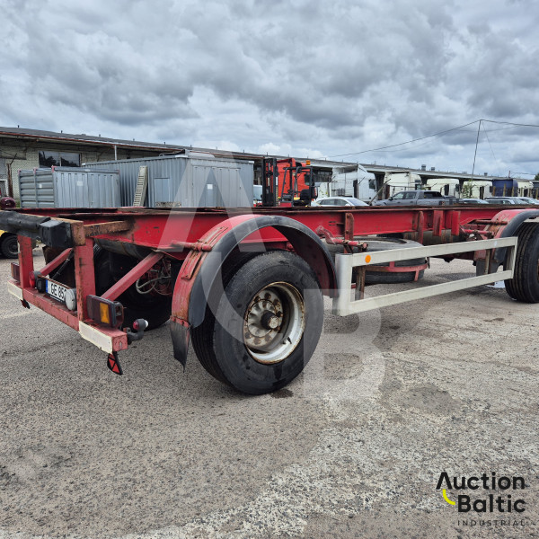 Brandt drawbar trailer