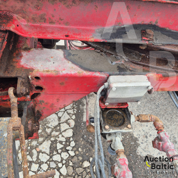 Brandt drawbar trailer